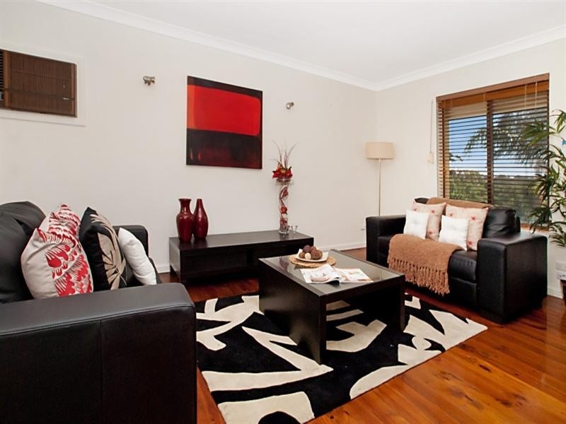 45 Audrey Crescent, Valley View SA 5093