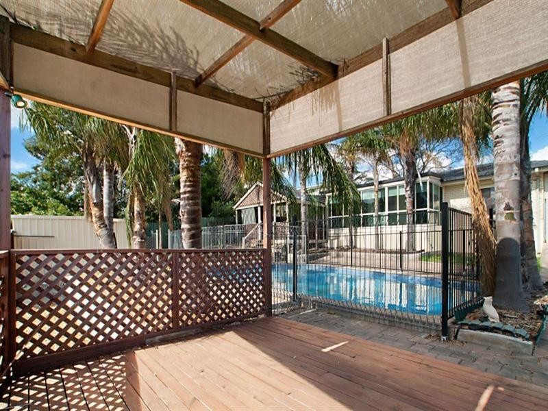 45 Audrey Crescent, Valley View SA 5093