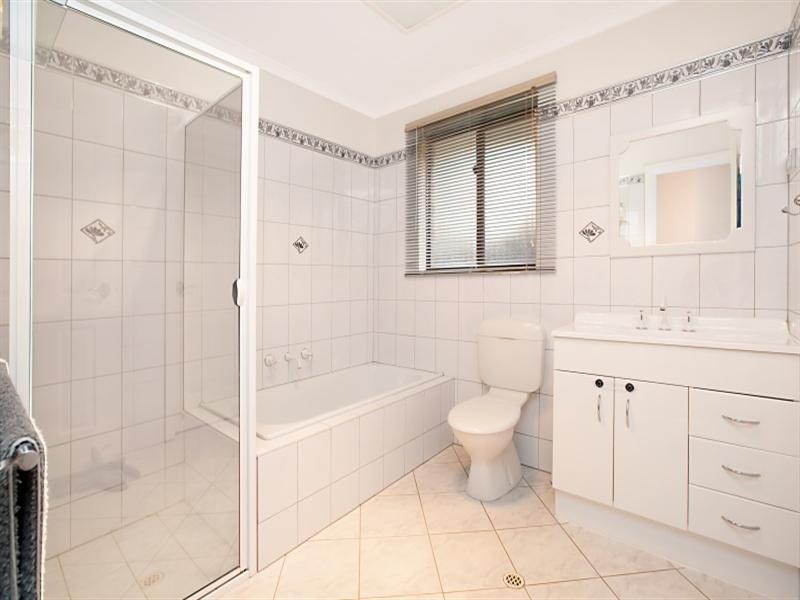 10 Ingham Way, Salisbury Heights SA 5109