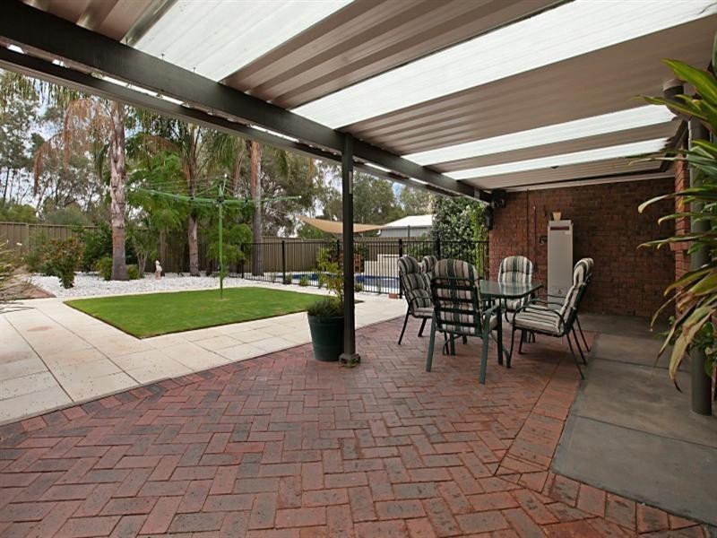 10 Ingham Way, Salisbury Heights SA 5109