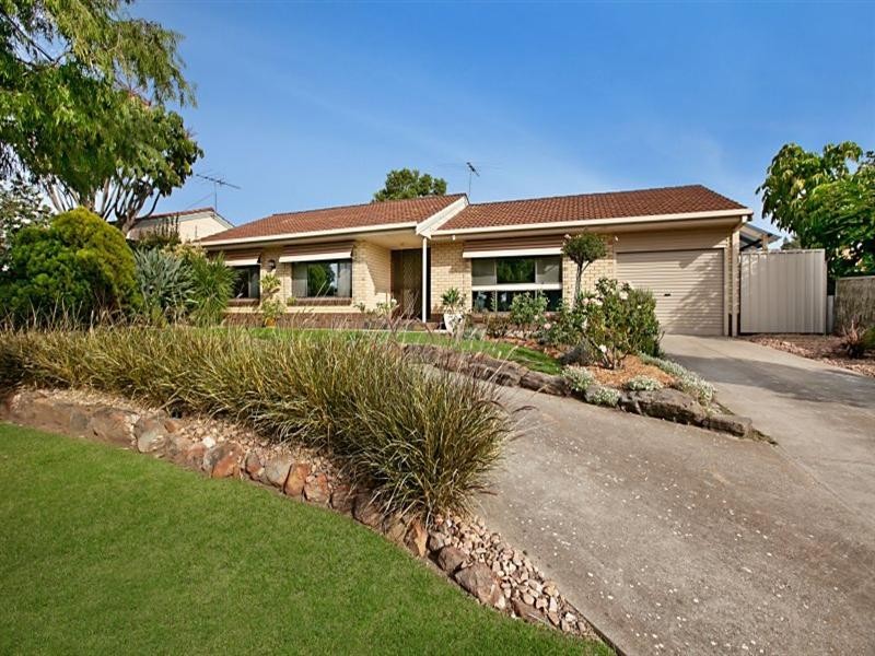 63 Heysen Avenue, Hope Valley SA 5090