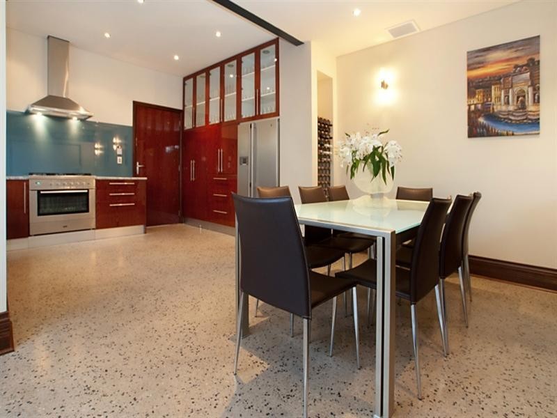 2/31 Carlton Parade, Torrensville SA 5031