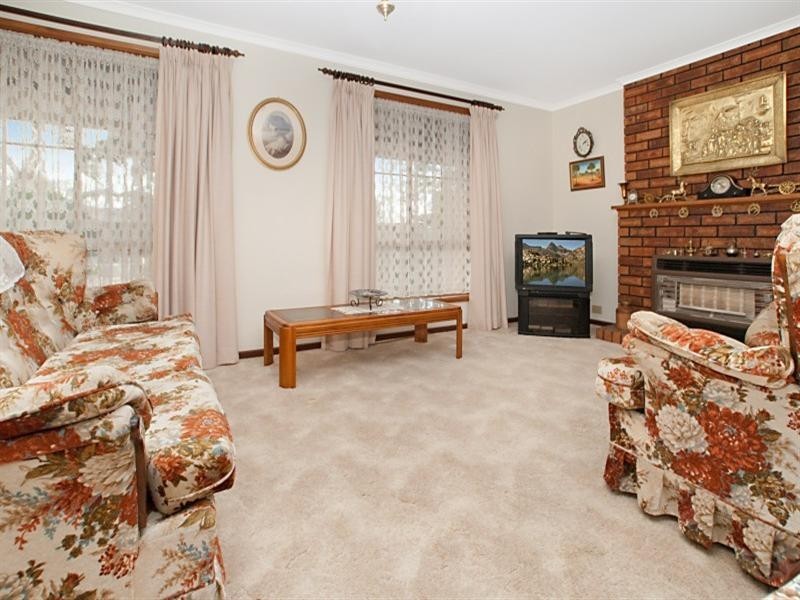 15 Kenneth Street, Salisbury SA 5108