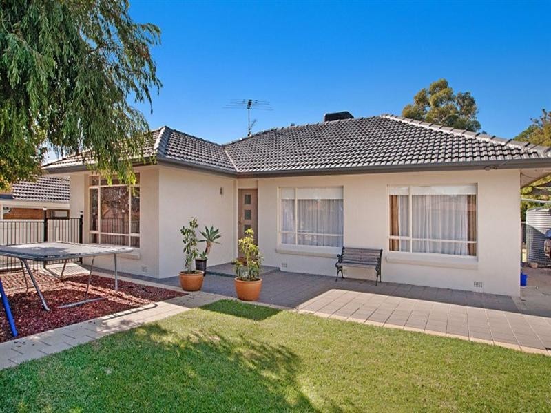 10 Pearl Street, Salisbury East SA 5109