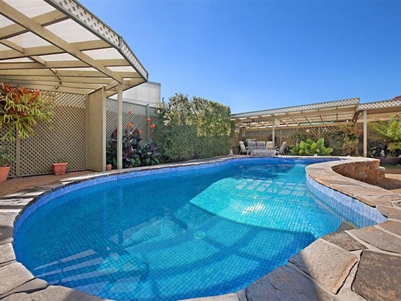 48 Gaylard Crescent, Redwood Park SA 5097