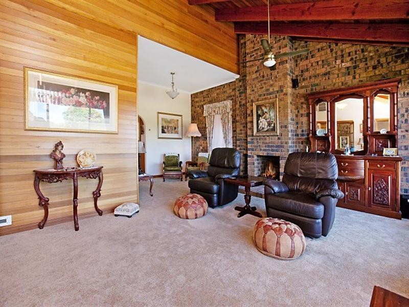 48 Gaylard Crescent, Redwood Park SA 5097