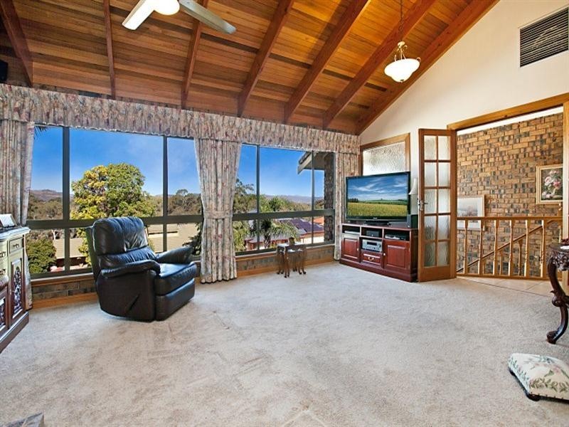 48 Gaylard Crescent, Redwood Park SA 5097