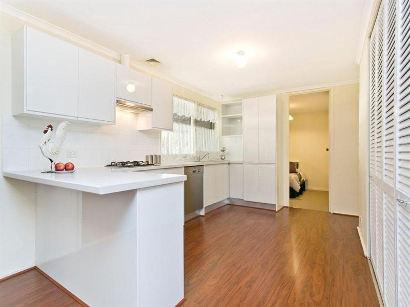 8 Yorrell Avenue, Surrey Downs SA 5126