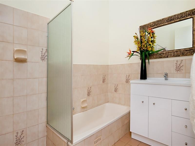 8 Yorrell Avenue, Surrey Downs SA 5126