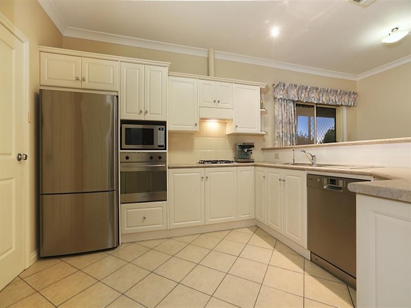 8 Crowhurst Street, Golden Grove SA 5125