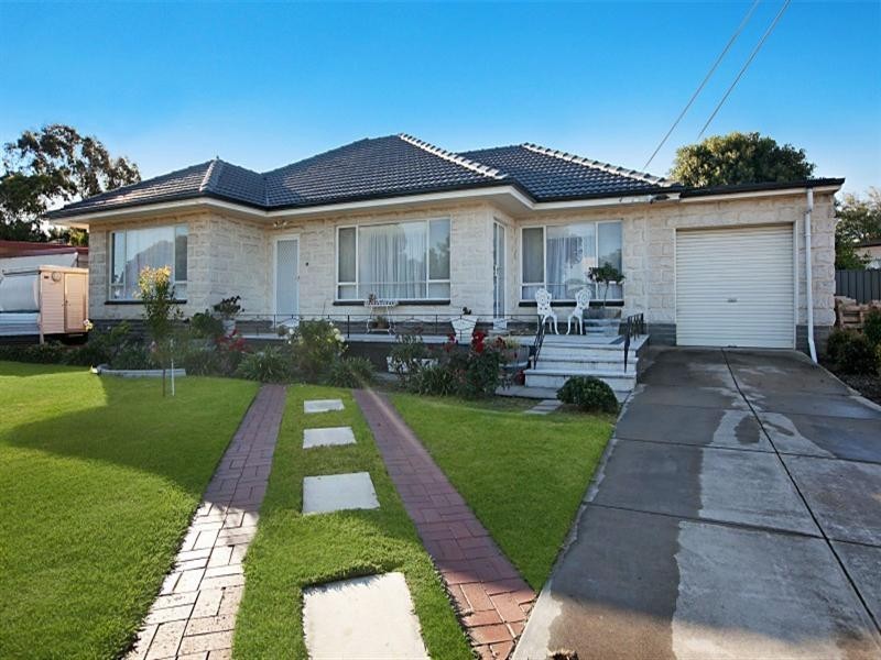 4 Altola Road, Modbury SA 5092