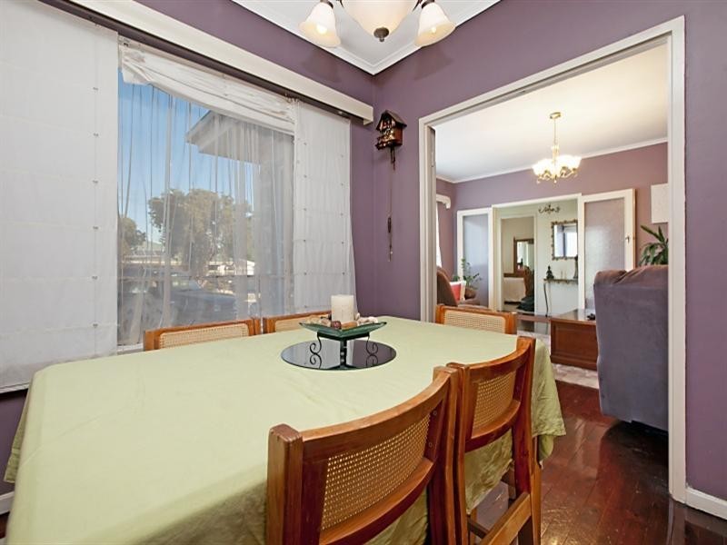 4 Altola Road, Modbury SA 5092