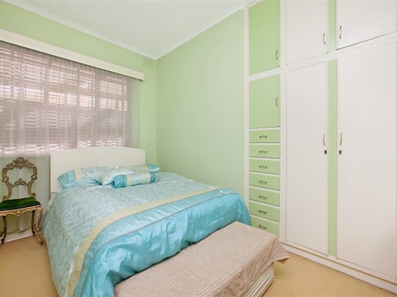 4 Altola Road, Modbury SA 5092