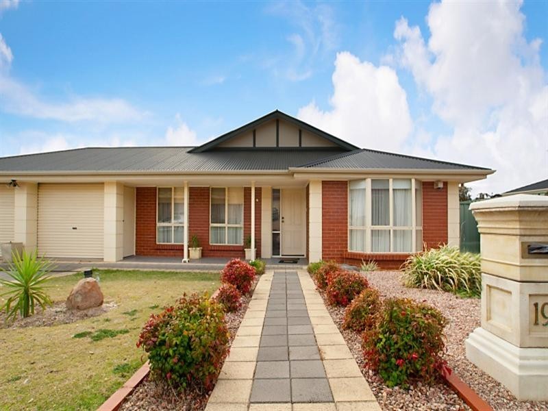 19 Harvey Avenue, Walkley Heights SA 5098