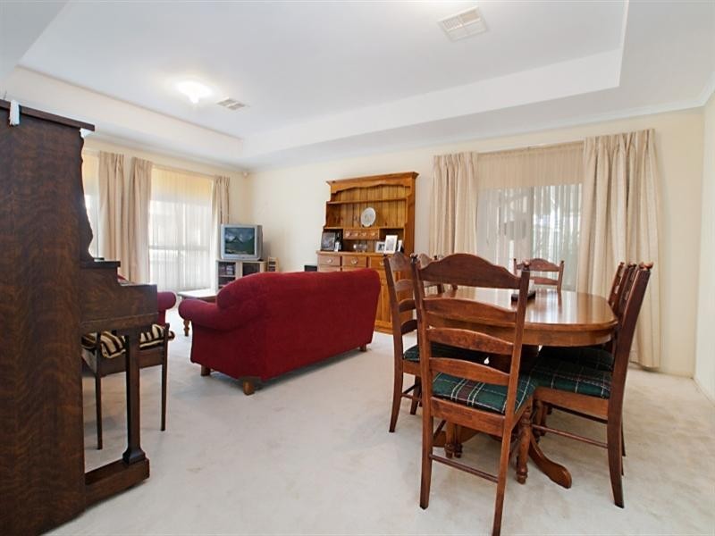 19 Harvey Avenue, Walkley Heights SA 5098