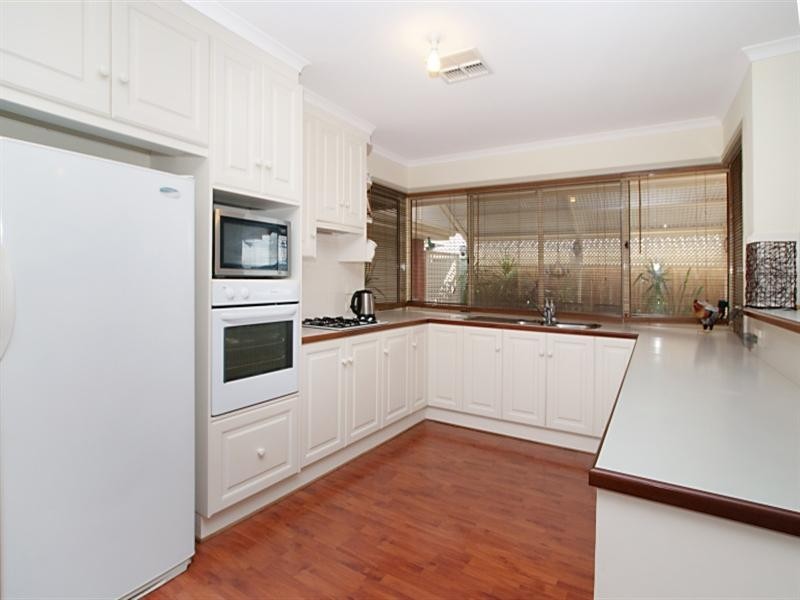 19 Harvey Avenue, Walkley Heights SA 5098