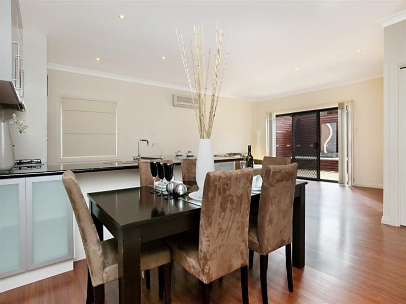 25 Chatswood Grove, Golden Grove SA 5125