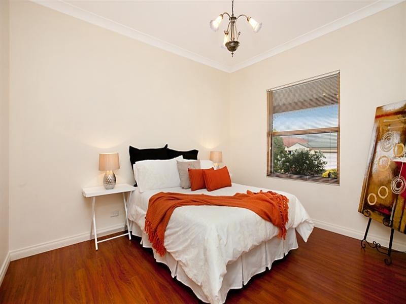 25 Chatswood Grove, Golden Grove SA 5125