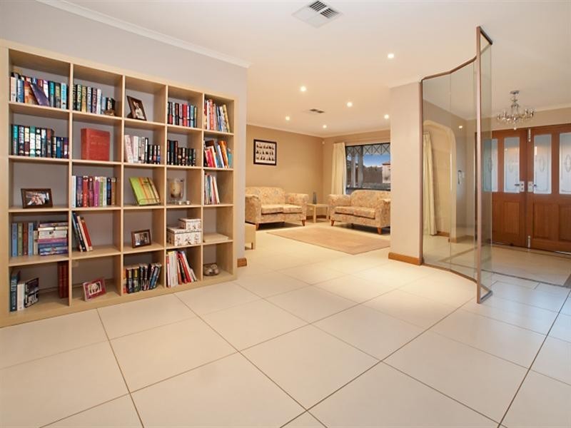 3 Niedpath Street, Walkley Heights SA 5098