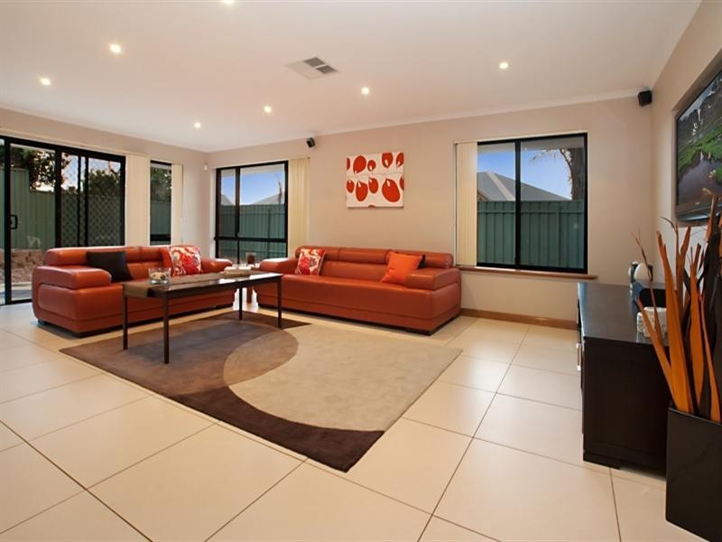 3 Niedpath Street, Walkley Heights SA 5098