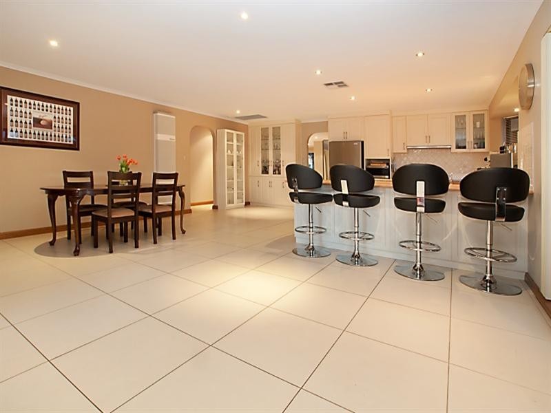 3 Niedpath Street, Walkley Heights SA 5098