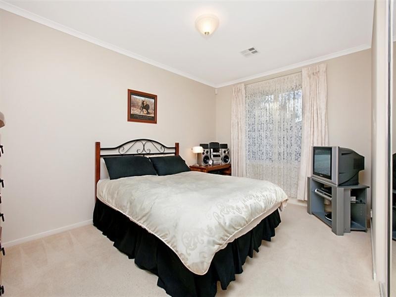 26 Sunset Circuit, Walkley Heights SA 5098
