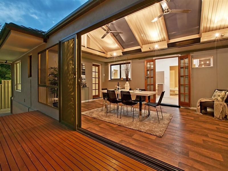 4 Hobart Crescent, Banksia Park SA 5091