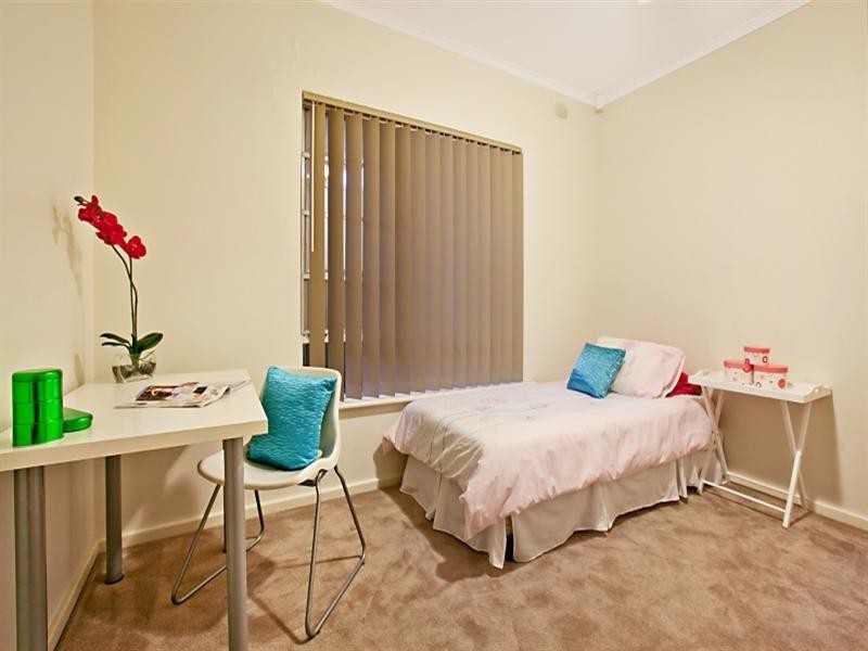 4 Hobart Crescent, Banksia Park SA 5091