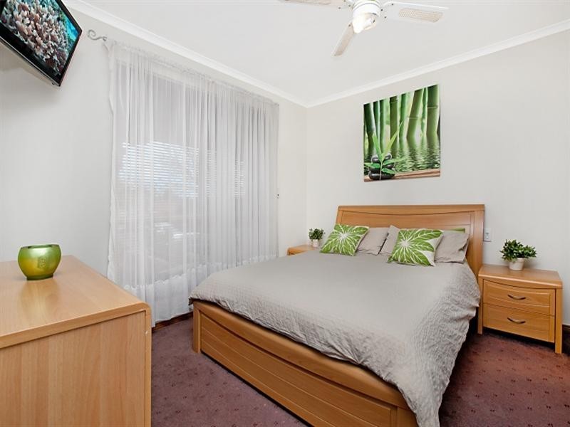 7 Lake Magenta Court, Greenwith SA 5125