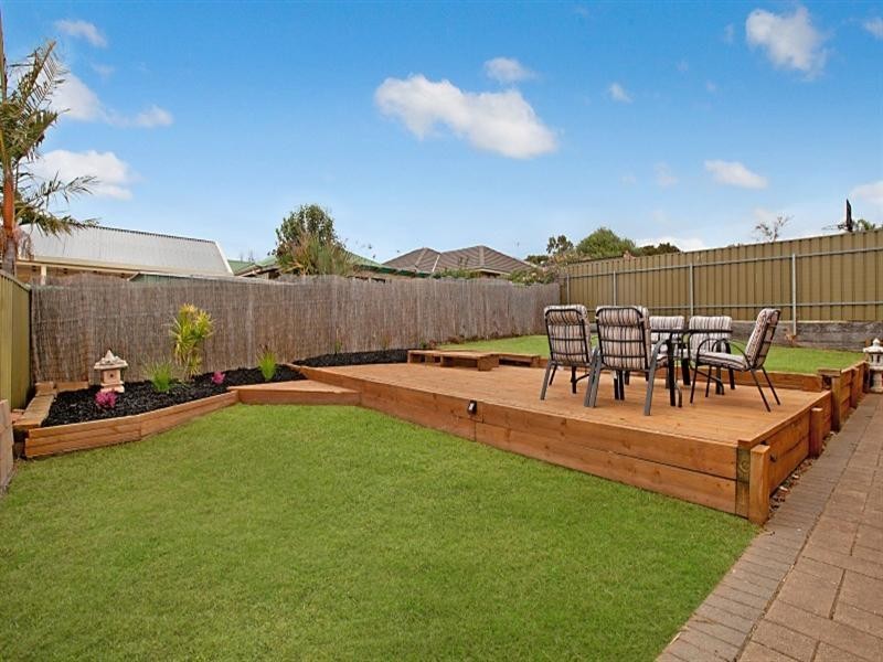 7 Lake Magenta Court, Greenwith SA 5125