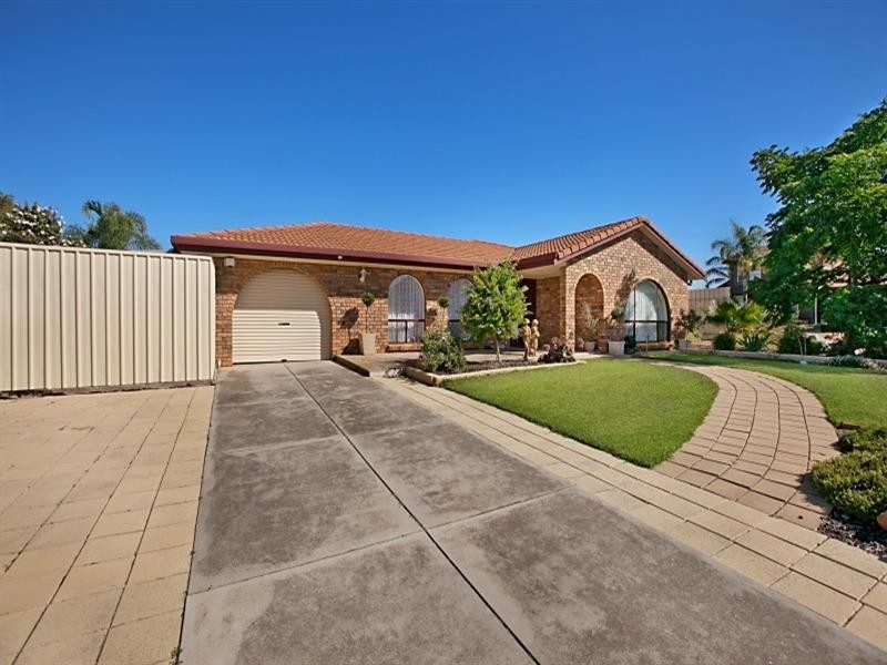 1 Dresden Road, Modbury Heights SA 5092