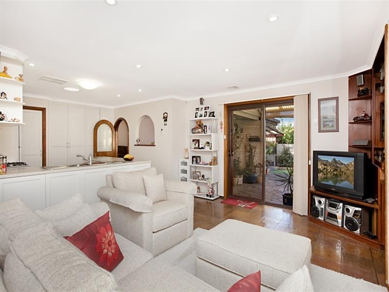 1 Dresden Road, Modbury Heights SA 5092