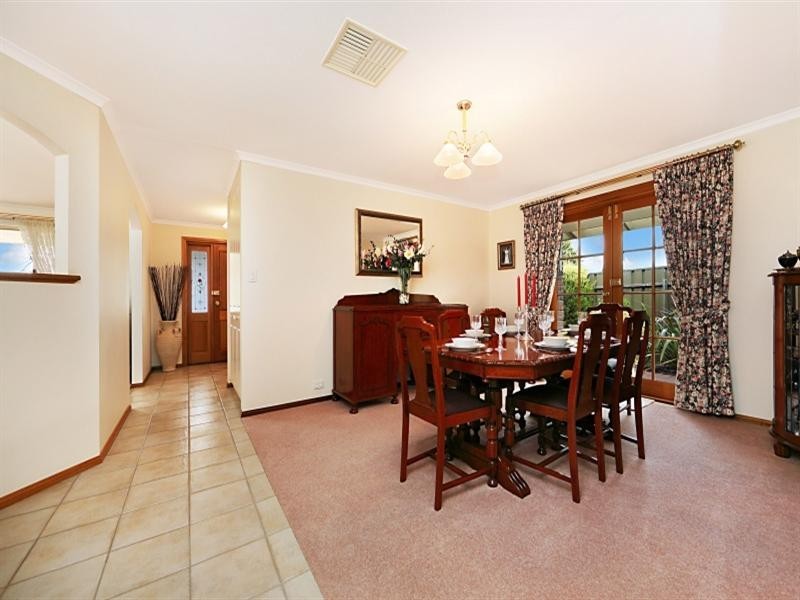 5 Mildren Court, Greenwith SA 5125