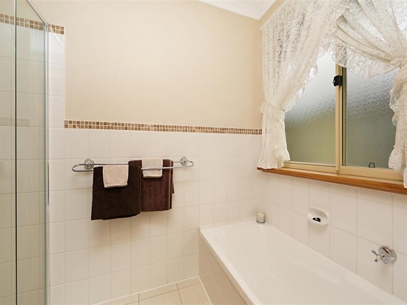 5 Mildren Court, Greenwith SA 5125