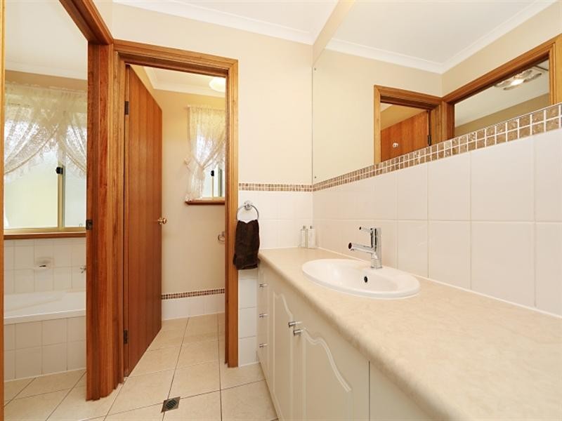 5 Mildren Court, Greenwith SA 5125