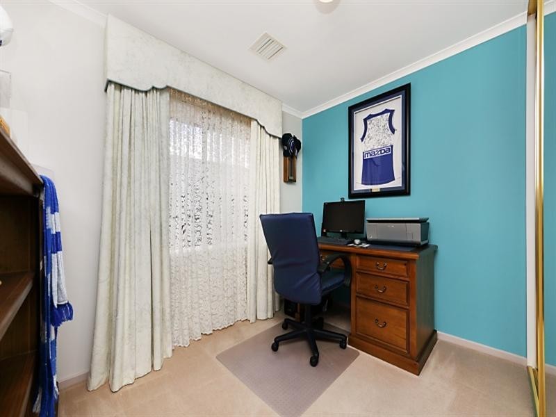 10 Candlebark Grove, Greenwith SA 5125