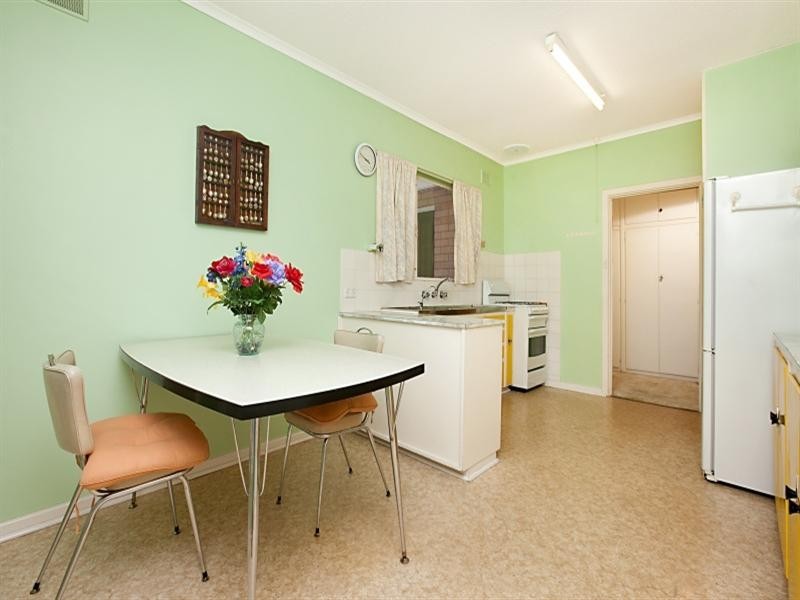 37 Rialto Avenue, Para Hills SA 5096