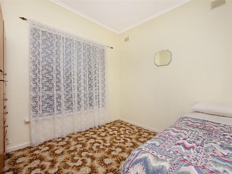 37 Rialto Avenue, Para Hills SA 5096