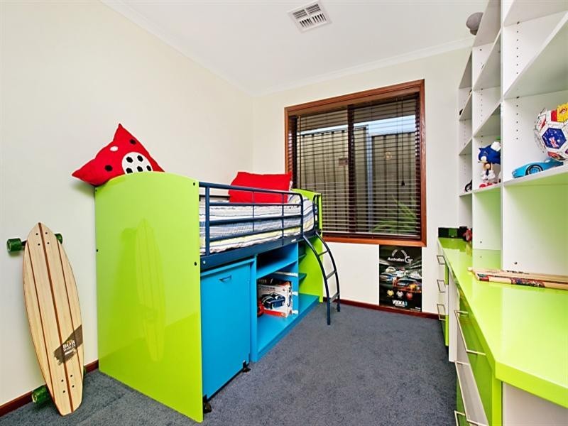 303 Grenfell Road, Redwood Park SA 5097