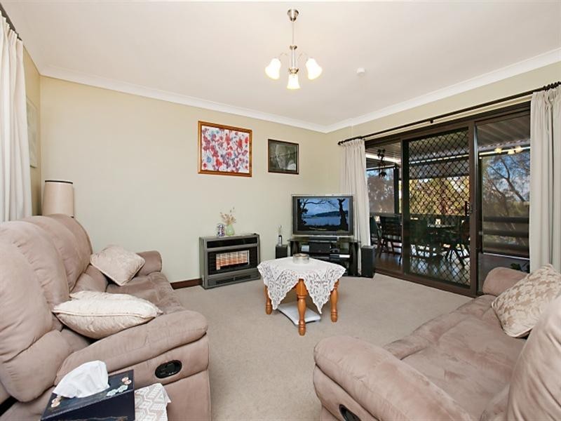 22 Lake View Crescent, Highbury SA 5089
