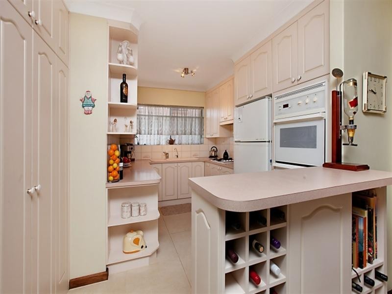 22 Lake View Crescent, Highbury SA 5089