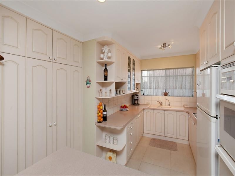 22 Lake View Crescent, Highbury SA 5089