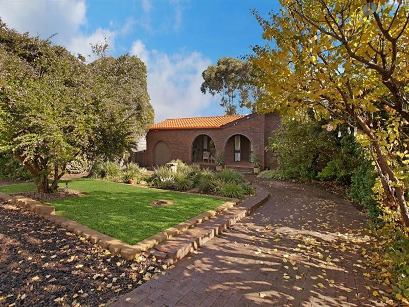 22 Lake View Crescent, Highbury SA 5089