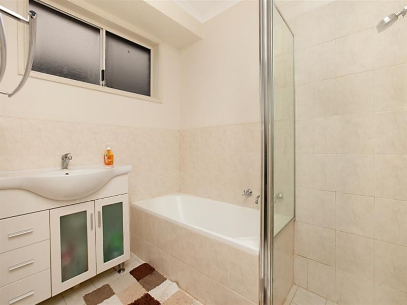 10 Dash Avenue, Burton SA 5110