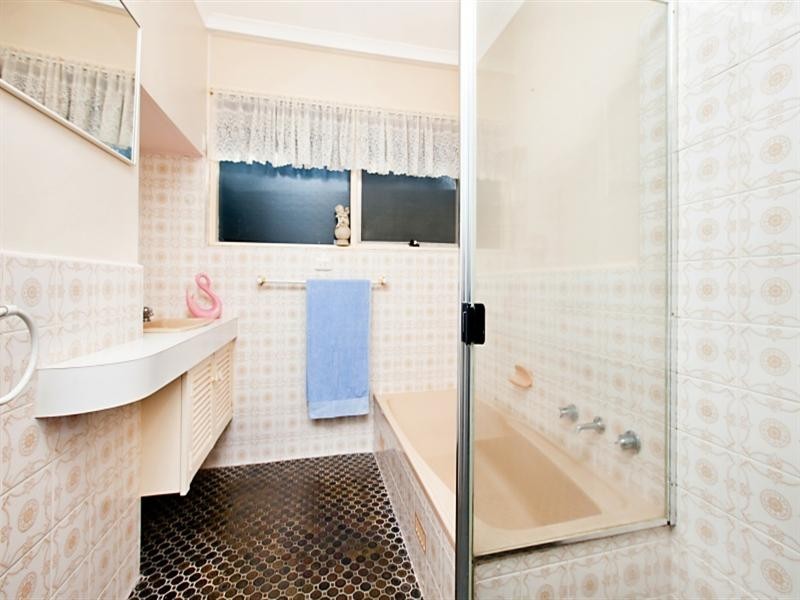 43 Valley Road, Highbury SA 5089