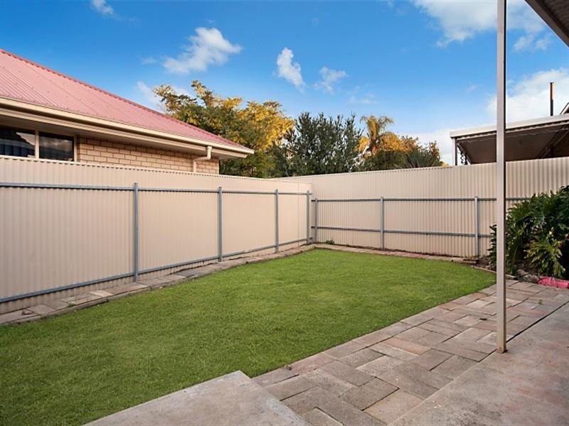 17 Longleat Road, Elizabeth Vale SA 5112