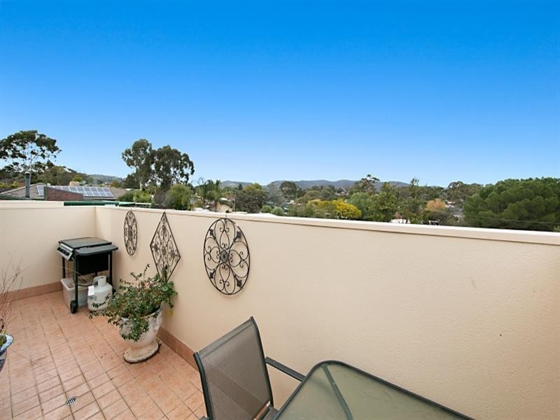 53c Honeysuckle Drive, Hope Valley SA 5090