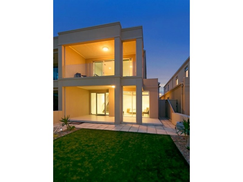 3/117 Esplanade, Henley Beach South SA 5022