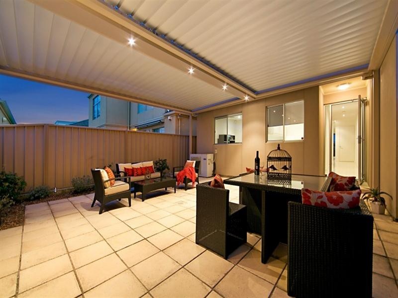 3/117 Esplanade, Henley Beach South SA 5022