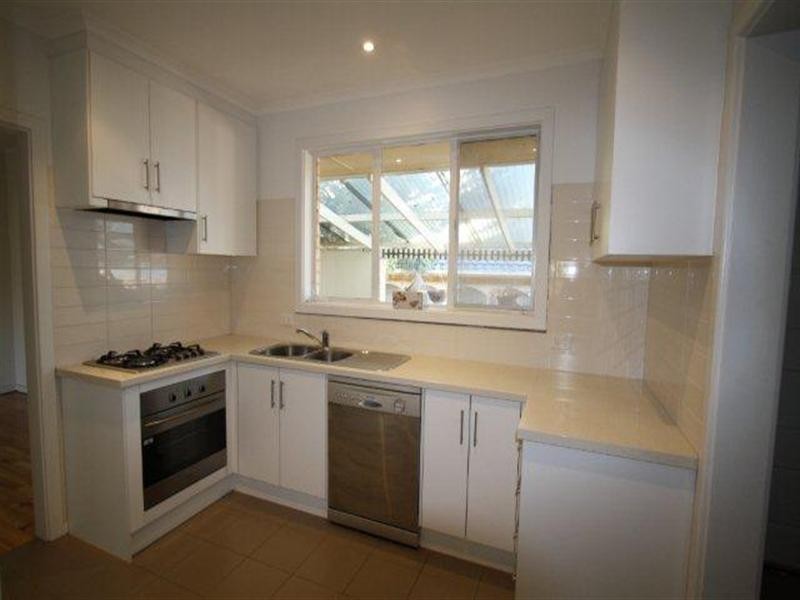 12 Finsterwald Way, Fairview Park SA 5126